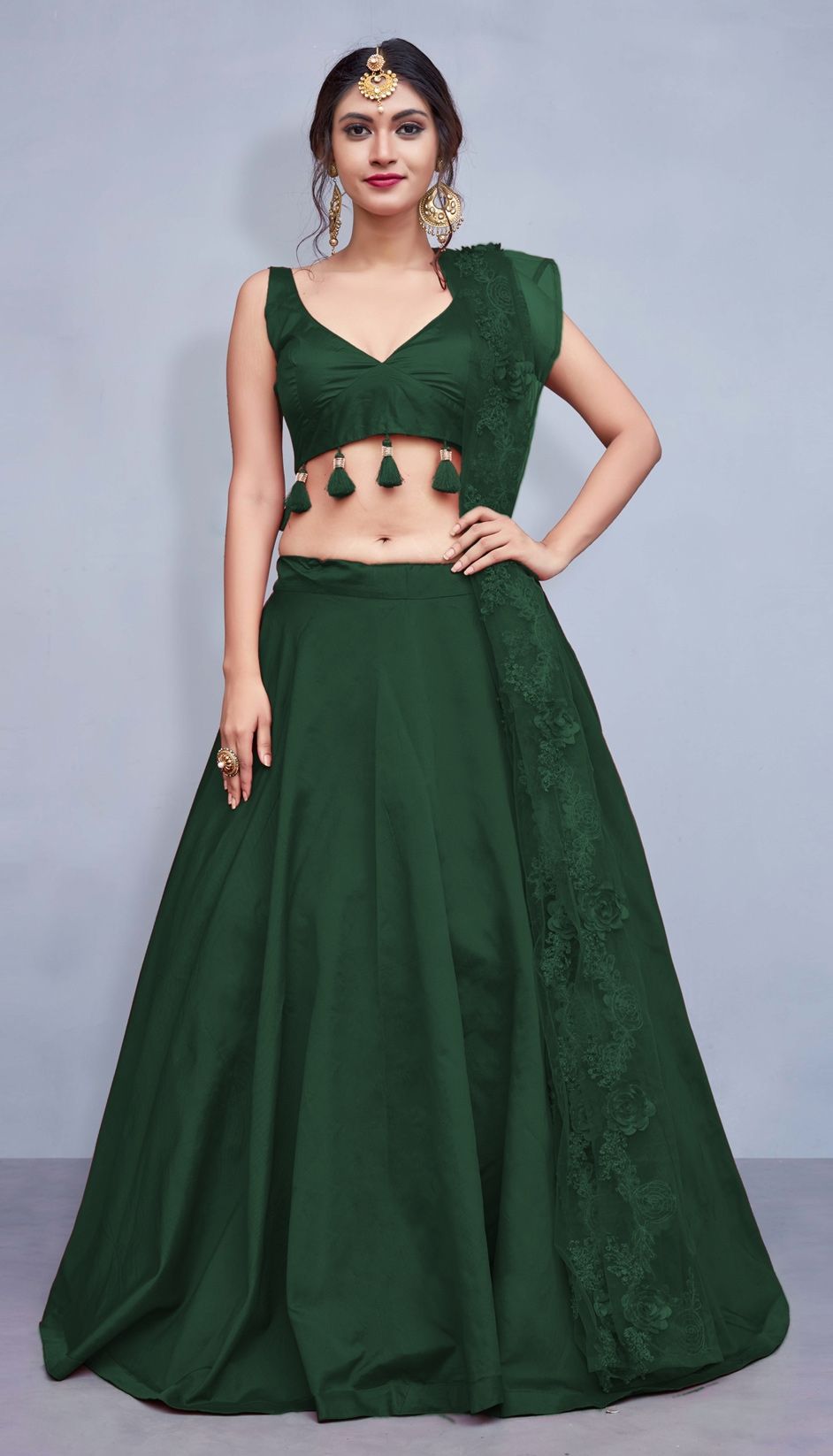 1546722 Mehendi Sangeet Green Color Taffeta Silk Fabric Lehenga