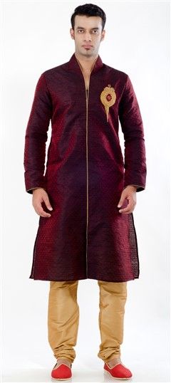 Red and Maroon color Kurta Pyjamas in Jacquard fabric with Embroidered, Thread, Zari work : 12480