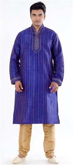 Blue color Kurta Pyjamas in Banarasi Silk, Silk fabric with Border, Thread work : 12522