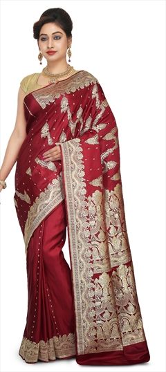 1510546: Traditional Red and Maroon color Saree in Banarasi Silk fabric with Thread work
