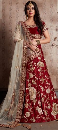 Wedding Red and Maroon color Lehenga in Semi Velvet fabric with Embroidered, Thread, Zari work : 1512472