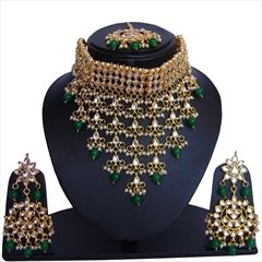 1516117: Green color Necklace in Metal Alloy studded with Beads, Kundan & Gold Rodium Polish