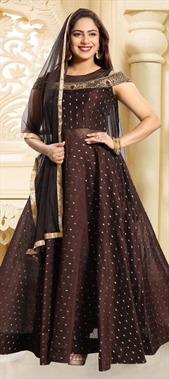 Party Wear Beige and Brown color Salwar Kameez in Chanderi Silk fabric with Abaya, Anarkali Cut Dana, Stone work : 1537233