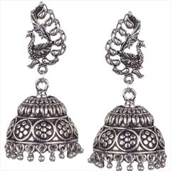 Silver color Earrings in Brass studded with Austrian diamond, Cubic Zirconia & Silver Rodium Polish : 1557000