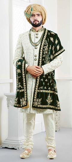 White and Off White color IndoWestern Dress in Silk fabric with Thread, Zardozi, Zari work : 1567184
