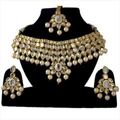 White and Off White color Necklace in Metal Alloy studded with CZ Diamond, Kundan & Gold Rodium Polish : 1571970