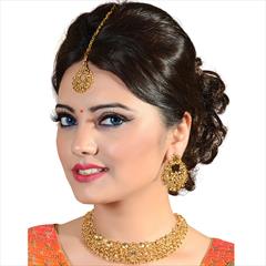 Gold color Necklace in Metal Alloy studded with CZ Diamond & Gold Rodium Polish : 1590937