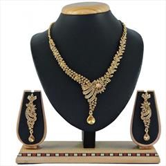 Gold color Necklace in Metal Alloy studded with CZ Diamond & Gold Rodium Polish : 1609491