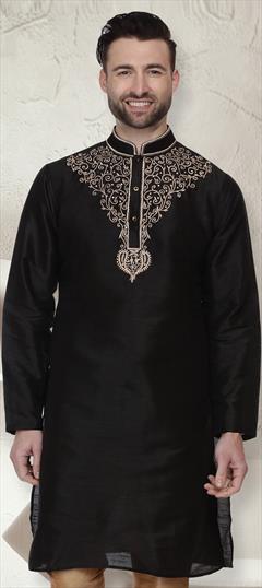 Black and Grey color Kurta in Dupion Silk fabric with Resham, Thread work : 1621669