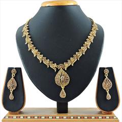 Gold color Necklace in Metal Alloy studded with CZ Diamond & Gold Rodium Polish : 1622658