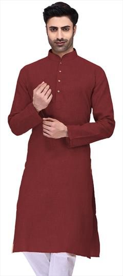 Red and Maroon color Kurta in Cotton fabric with Thread work : 1623332
