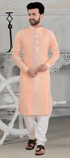 Orange color Kurta Pyjamas in Cotton fabric with Thread work : 1624109