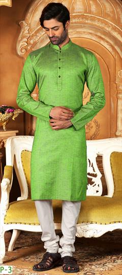 Green color Kurta Pyjamas in Poly cotton fabric with Thread work : 1626312