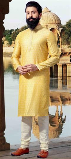 Yellow color Kurta Pyjamas in Cotton fabric with Embroidered, Thread work : 1626733