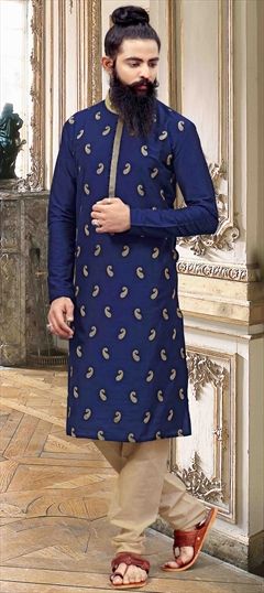 Blue color Kurta Pyjamas in Silk fabric with Lace work : 1627912
