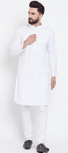 White and Off White color Kurta Pyjamas in Cotton fabric with Thread work : 1630600