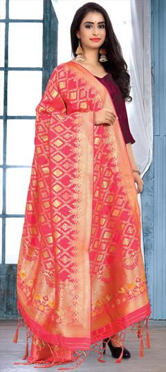 Casual Pink and Majenta color Dupatta in Banarasi Silk fabric with Weaving work : 1631410