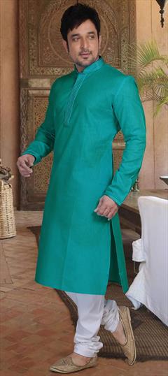 Green color Kurta Pyjamas in Linen fabric with Thread work : 1638355
