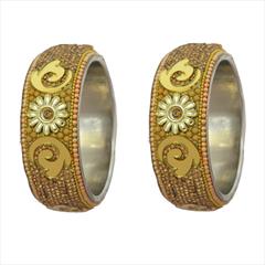 Gold color Bangles in Brass studded with CZ Diamond & Gold Rodium Polish : 1644633