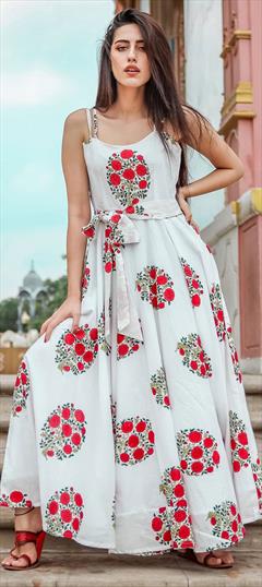 Party Wear White and Off White color Gown in Muslin fabric with Digital Print work : 1646472