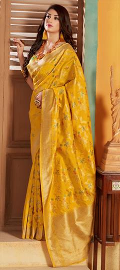Traditional Yellow color Saree in Banarasi Silk, Silk fabric with South Weaving work : 1652309