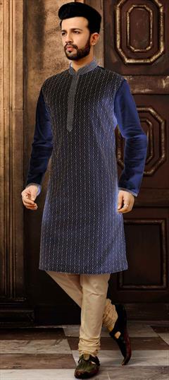 Blue color Kurta Pyjamas in Dupion Silk fabric with Thread work : 1658648