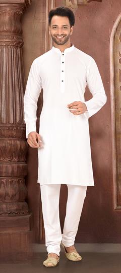 White and Off White color Kurta Pyjamas in Muslin fabric with Thread work : 1659200