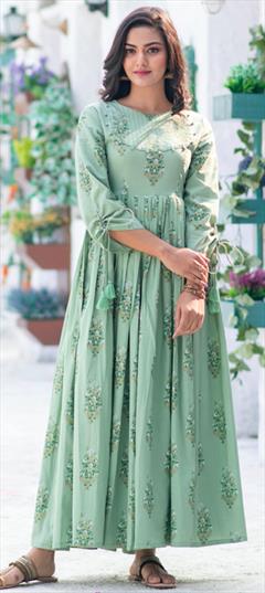 Party Wear Green color Gown in Muslin fabric with Digital Print work : 1667287