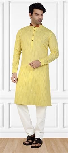 Yellow color Kurta Pyjamas in Cotton fabric with Thread work : 1667877