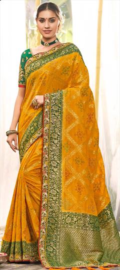 Bridal, Traditional, Wedding Yellow color Saree in Banarasi Silk, Silk fabric with South Bandhej, Border, Weaving work : 1679084