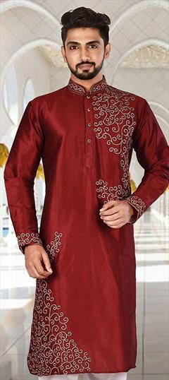 Red and Maroon color Kurta in Dupion Silk fabric with Printed work : 1683056