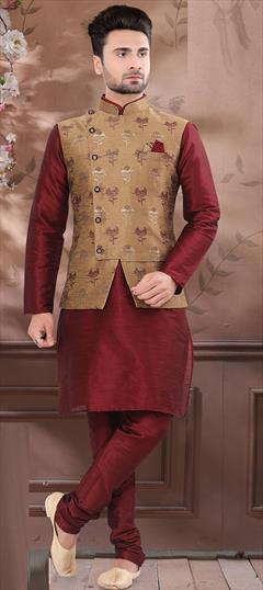 Red and Maroon color Kurta Pyjama with Jacket in Art Silk fabric with Printed work : 1688146