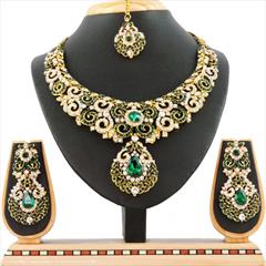Green color Necklace in Copper, Metal Alloy studded with CZ Diamond & Gold Rodium Polish : 1689915
