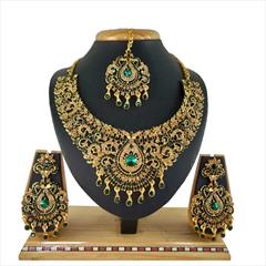 Green color Necklace in Copper, Metal Alloy studded with CZ Diamond & Gold Rodium Polish : 1690290