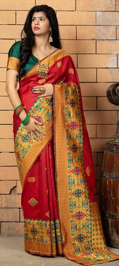 Traditional Red and Maroon color Saree in Banarasi Silk, Silk fabric with South Weaving work : 1691060