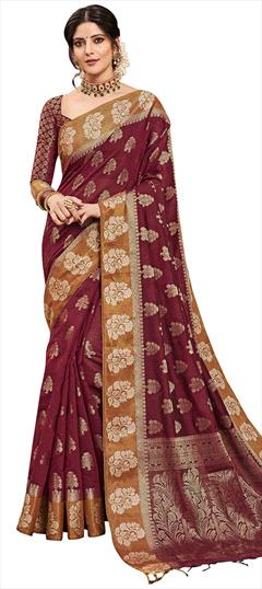 Traditional Red and Maroon color Saree in Silk, Silk cotton fabric with Bengali, South Weaving work : 1691911