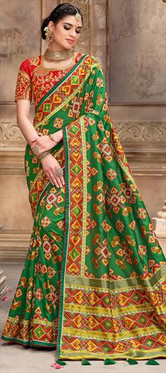 Traditional Green color Saree in Patola Silk, Silk fabric with South Border, Embroidered, Printed work : 1695085