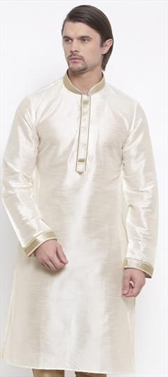 White and Off White color Kurta in Dupion Silk fabric with Lace work : 1696176