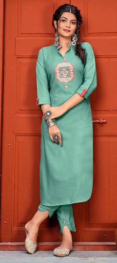 Casual Green color Tunic with Bottom in Rayon fabric with Embroidered, Resham, Stone, Thread work : 1697175