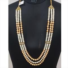 White and Off White color Necklace in Metal Alloy studded with Pearl & Gold Rodium Polish : 1700068