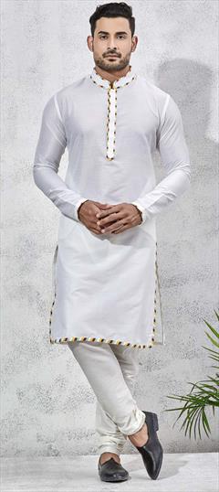 White and Off White color Kurta Pyjamas in Art Silk fabric with Thread work : 1703043