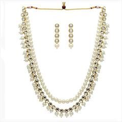 White and Off White color Necklace in Copper, Metal Alloy studded with Austrian diamond, Kundan & Gold Rodium Polish : 1704698