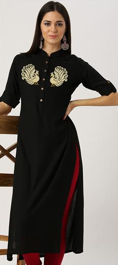 Casual Black and Grey color Kurti in Rayon fabric with Long Sleeve, Straight Embroidered, Thread work : 1709811