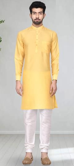Yellow color Kurta Pyjamas in Dupion Silk fabric with Thread work : 1711358