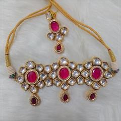 Pink and Majenta, White and Off White color Necklace in Copper studded with Kundan & Gold Rodium Polish : 1711857