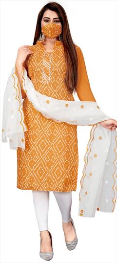 Casual Yellow color Salwar Kameez in Cotton fabric with Straight Bandhej, Printed work : 1725346