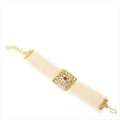 White and Off White color Bracelet in Metal Alloy studded with Pearl & Gold Rodium Polish : 1727764