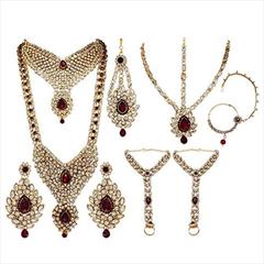 Red and Maroon color Bridal Jewelry in Metal Alloy studded with Beads & Gold Rodium Polish : 1728905