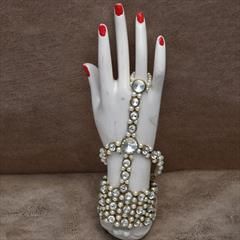 White and Off White color Haath Paan in Brass studded with Kundan & Gold Rodium Polish : 1729471