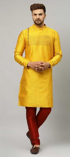 Yellow color Kurta Pyjamas in Dupion Silk fabric with Thread work : 1730319